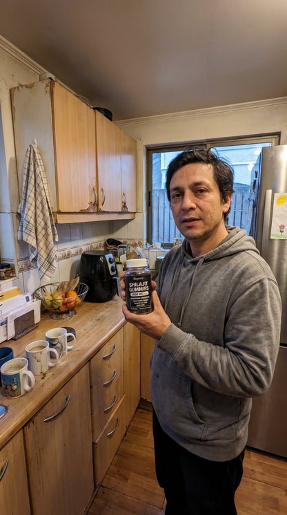 Cliente usando Shilajit Gomitas